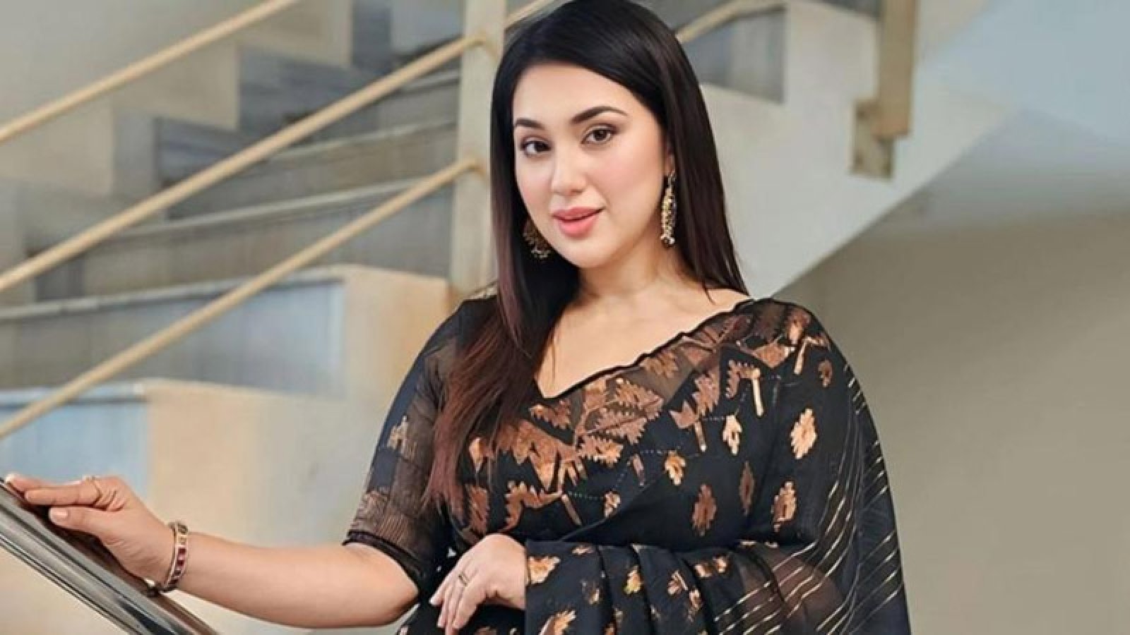 অহেতুক তর্ক বা কাদা ছোঁড়াছুড়িতে না জড়াতে অনুরোধ ভক্তদের