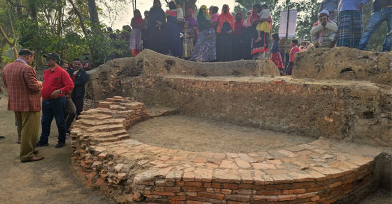 গাজীপুরে মাটি খুঁড়ে পাওয়া গেল মধ্যযুগের একডালা দুর্গের সন্ধান