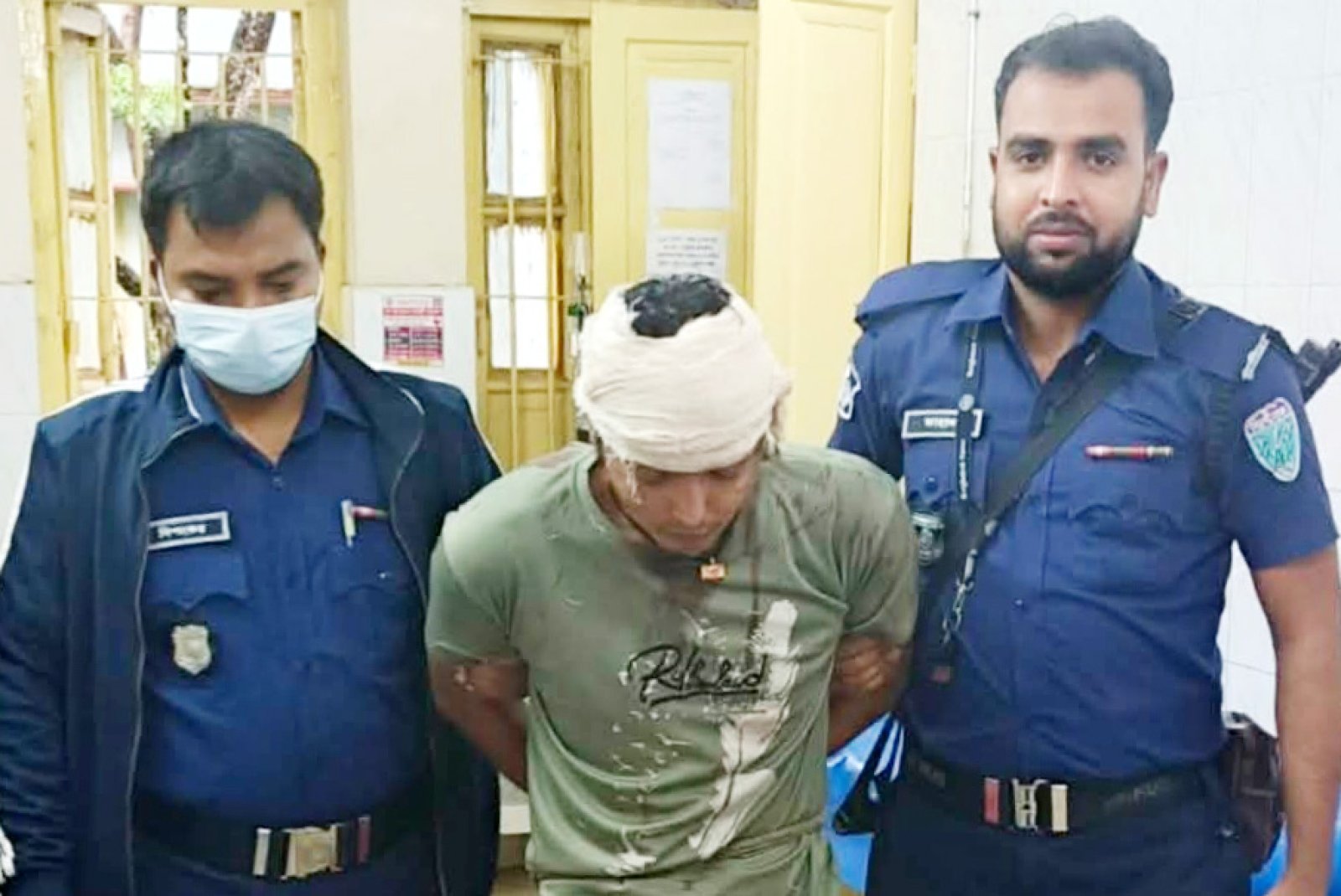 শ্রীমঙ্গলে ফজরের নামাজের সময় মসজিদে ঢুকে মুসল্লিকে হত্যা