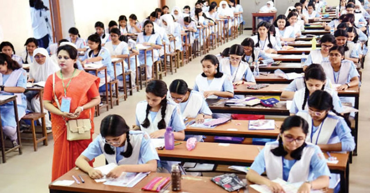 এসএসসি পরীক্ষা আজ, পরীক্ষার্থী ২০ লাখেরও বেশি