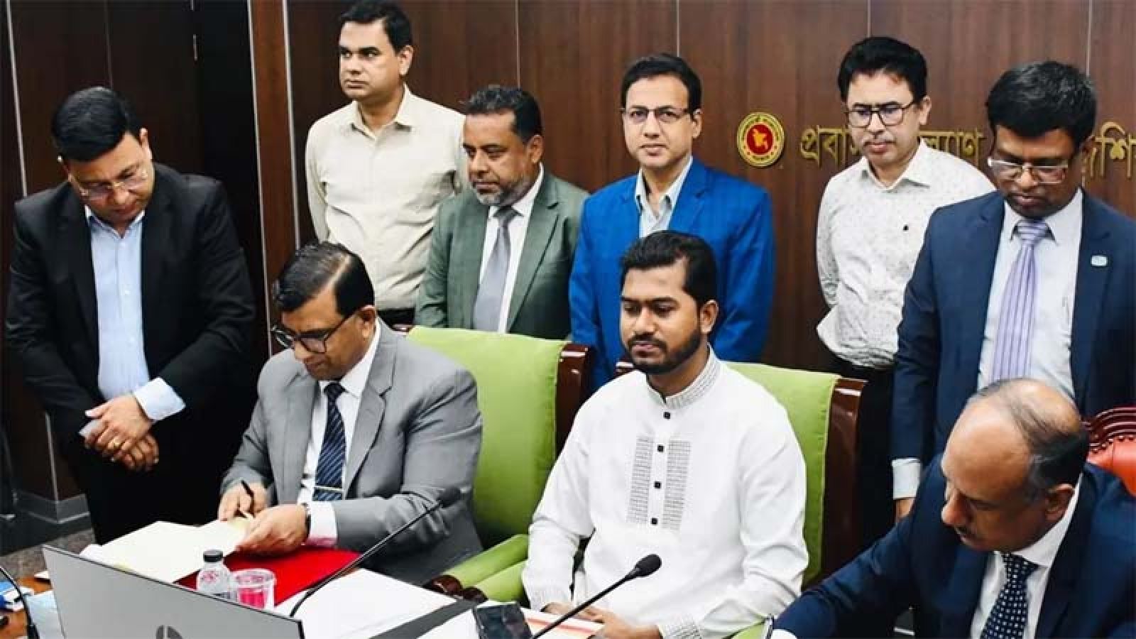 প্রবাসী কার্ড চালুর লক্ষ্যে সমঝোতা স্মারক সই