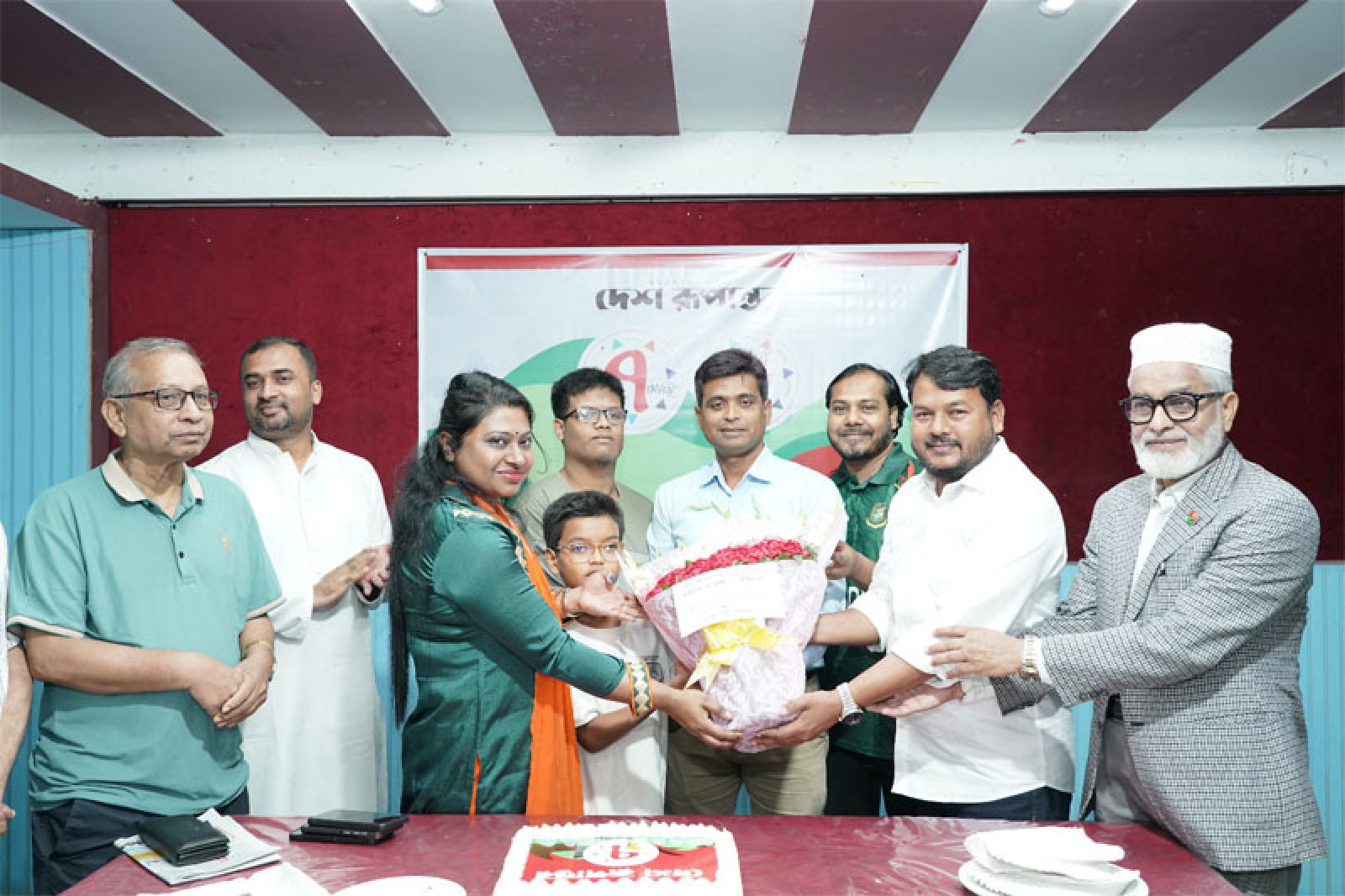 রাজশাহীতে নানান আনুষ্ঠানিকতায় দেশ রূপান্তরের প্রতিষ্ঠাবার্ষিকী উদযাপিত