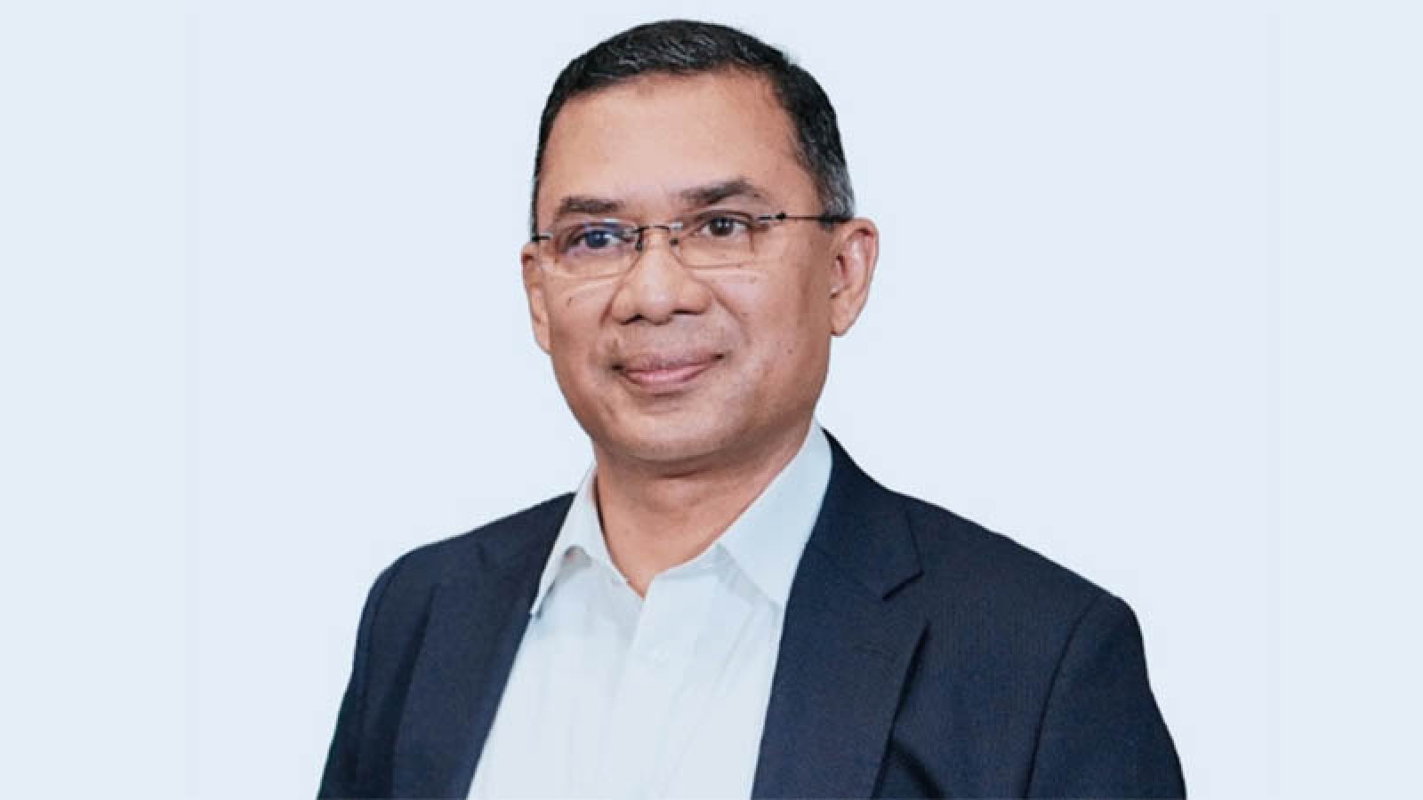 ভোট দিতে কেন্দ্রে তারেক রহমান