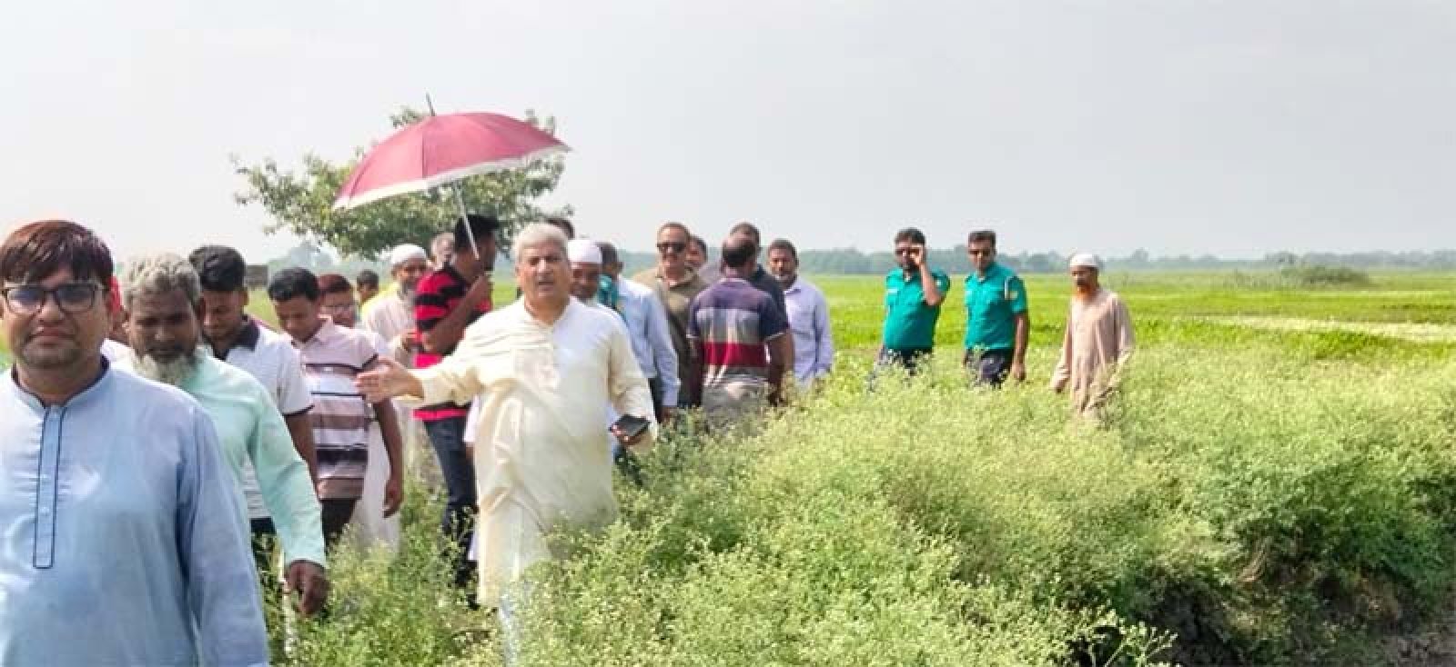 পবার বড়বিলের উন্নয়নে নানা পদক্ষেপ গ্রহন করা হবে: এমপি মিলন