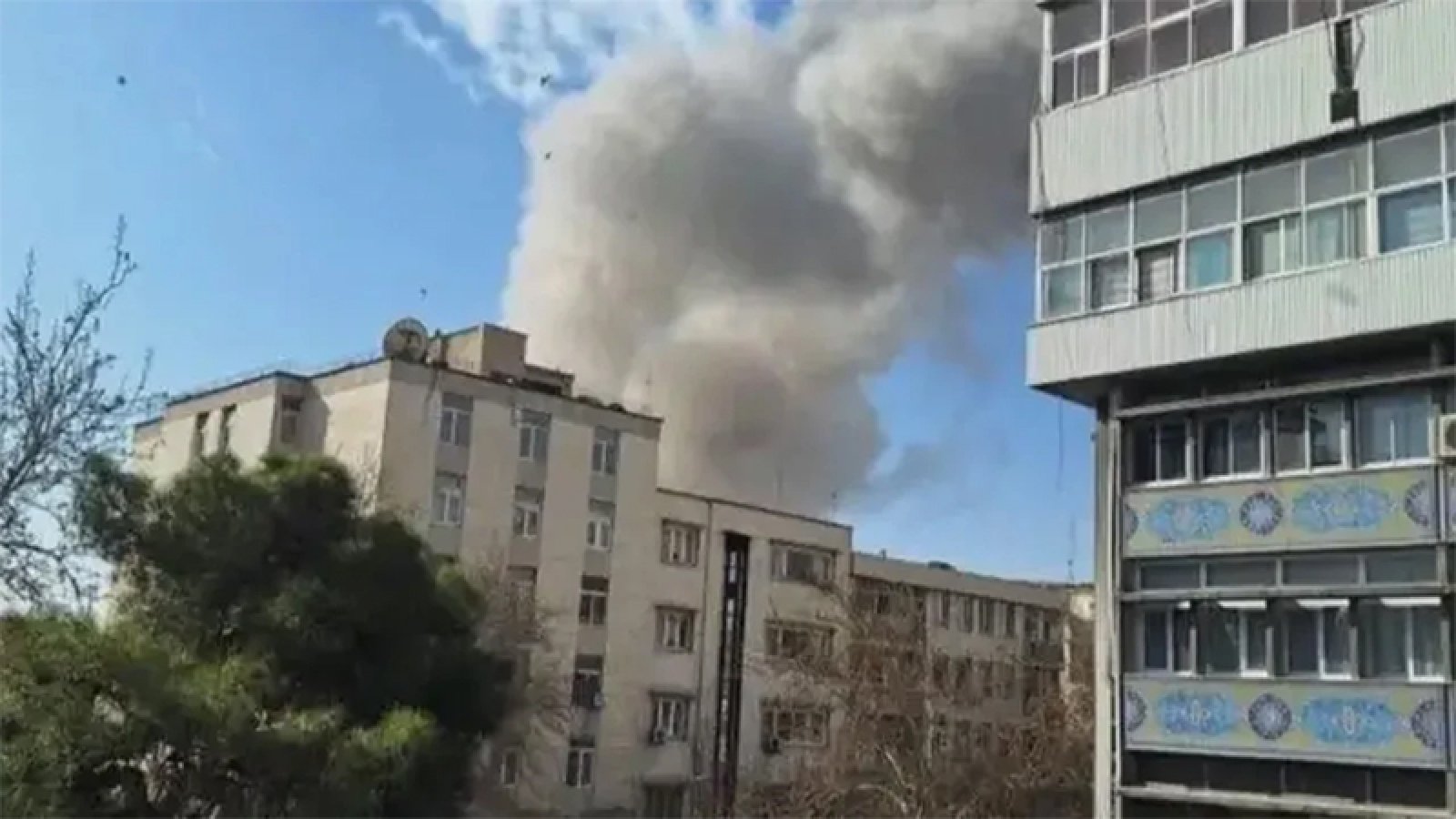 ইরানে স্কুলে ইসরায়েলের হামলা , নিহত বেড়ে ৫১