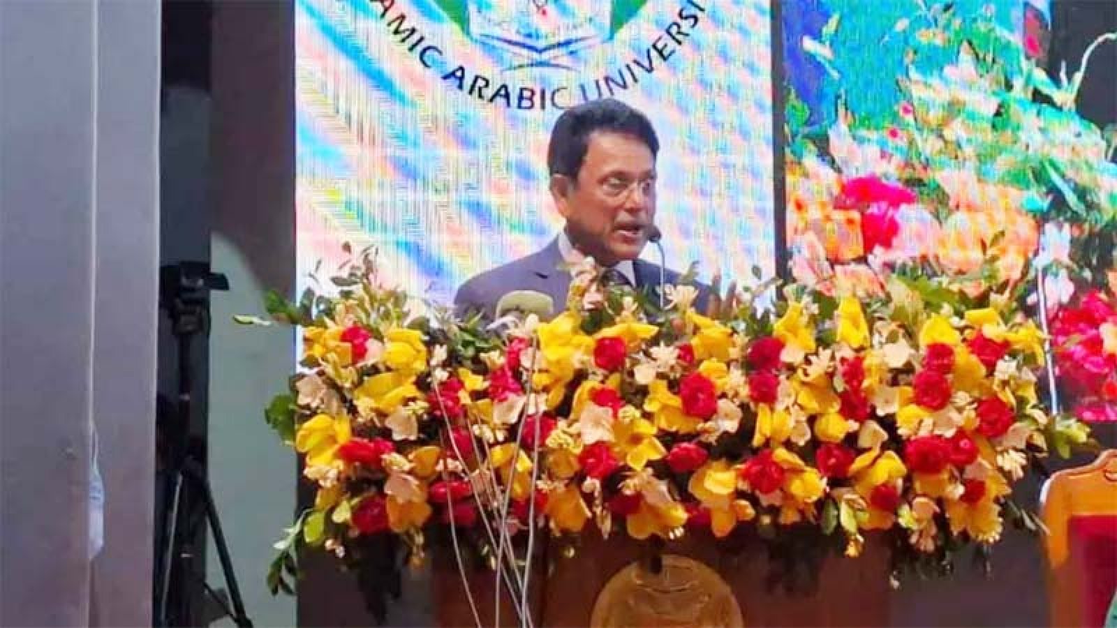 ইসলামি শিক্ষাকে জাতীয় উন্নয়নের মূলধারায় আনতে হবে : শিক্ষামন্ত্রী