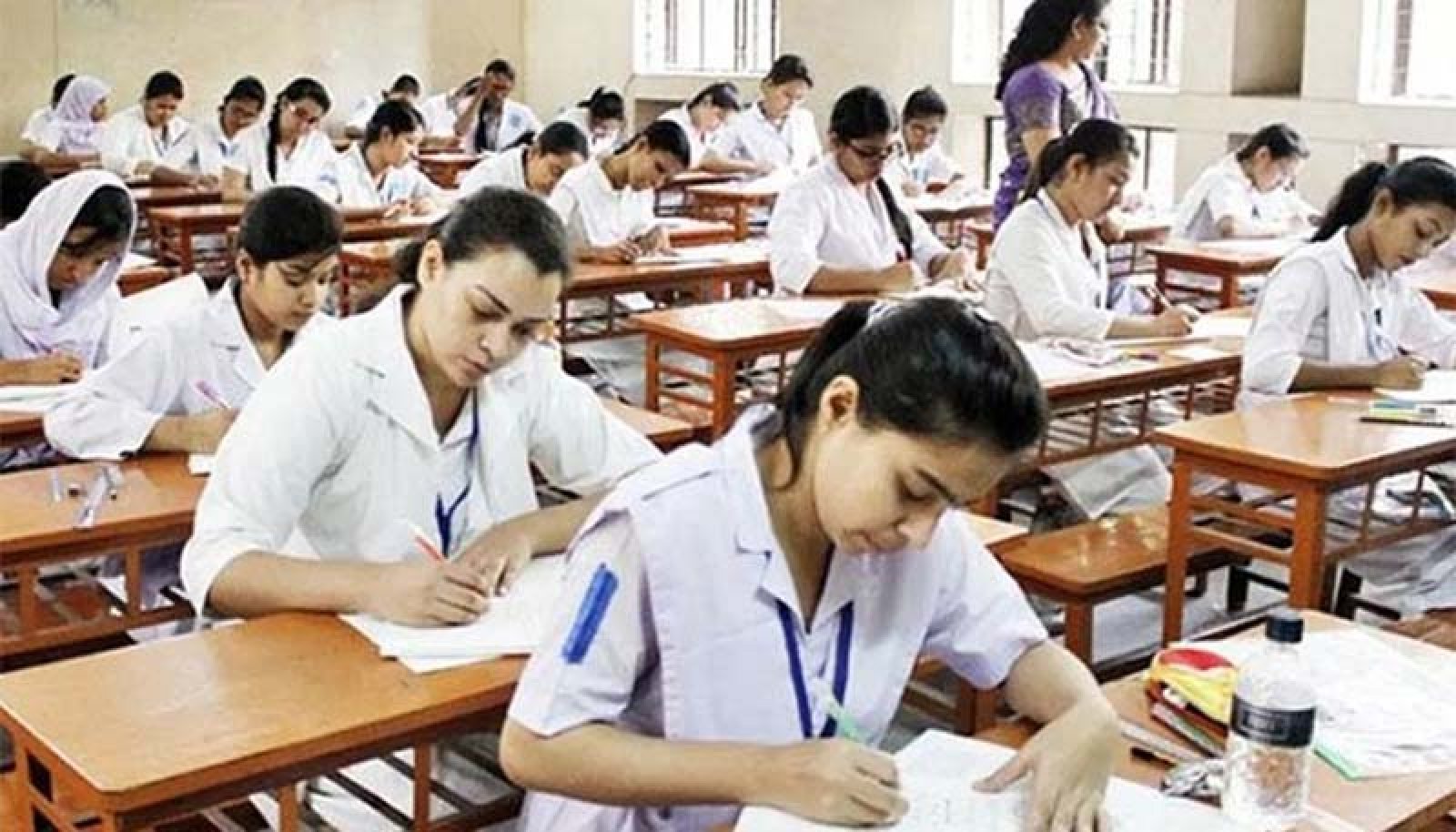 চট্টগ্রাম বোর্ডের এইচএসসি পরীক্ষা আগামী ১৬ জুলাই পর্যন্ত স্থগিত