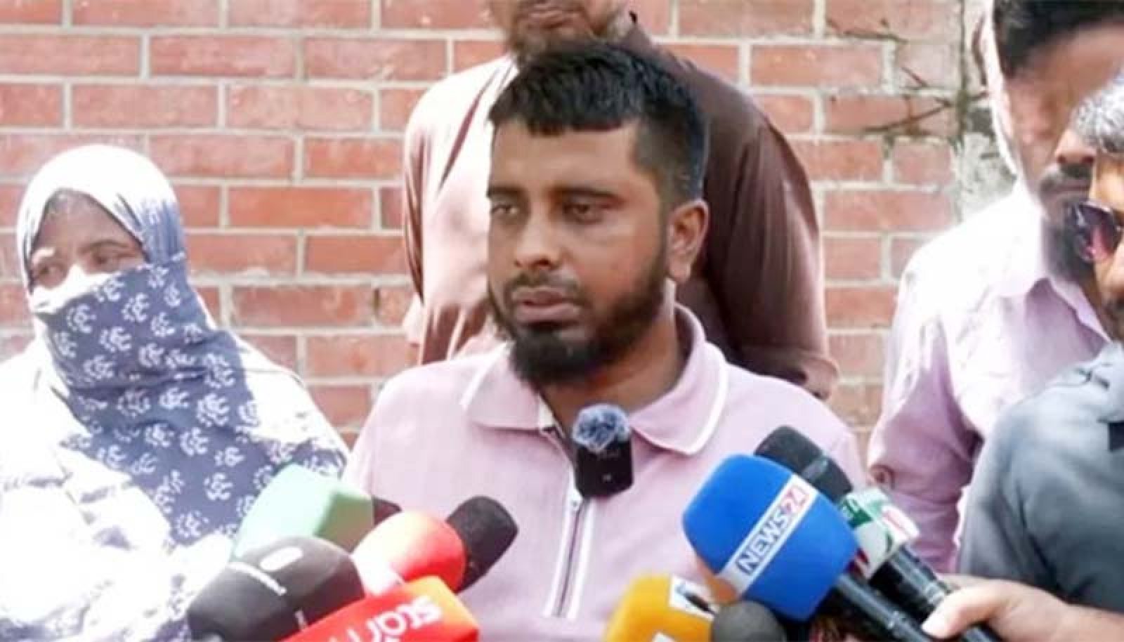 এমপির সঙ্গে মরিয়মের সম্পর্কের নেপথ্যে ওবায়দুর: বাবা