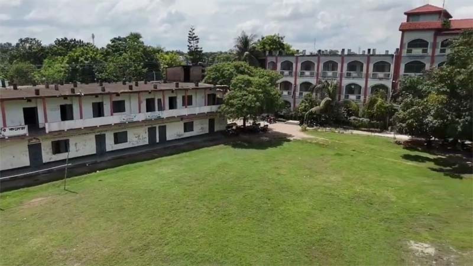 বাঘা শাহদৌলা সরকারি কলেজএকই সঙ্গে দুই ভারপ্রাপ্ত অধ্যক্ষ, তদন্তে জ্যেষ্ঠতা লঙ্ঘনের প্রমাণ