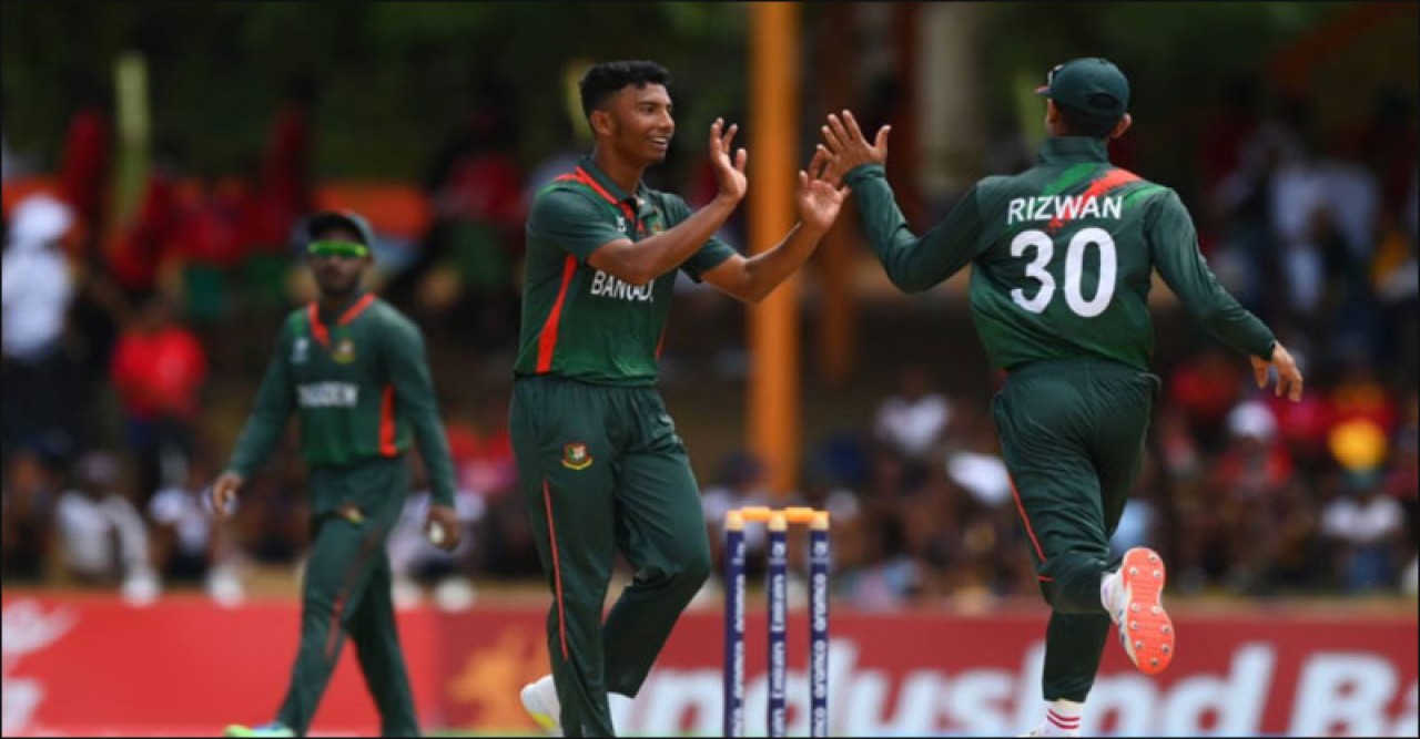 পাকিস্তানকে ব্যবধানে হারালে সেমিতে যাবে বাংলাদেশ