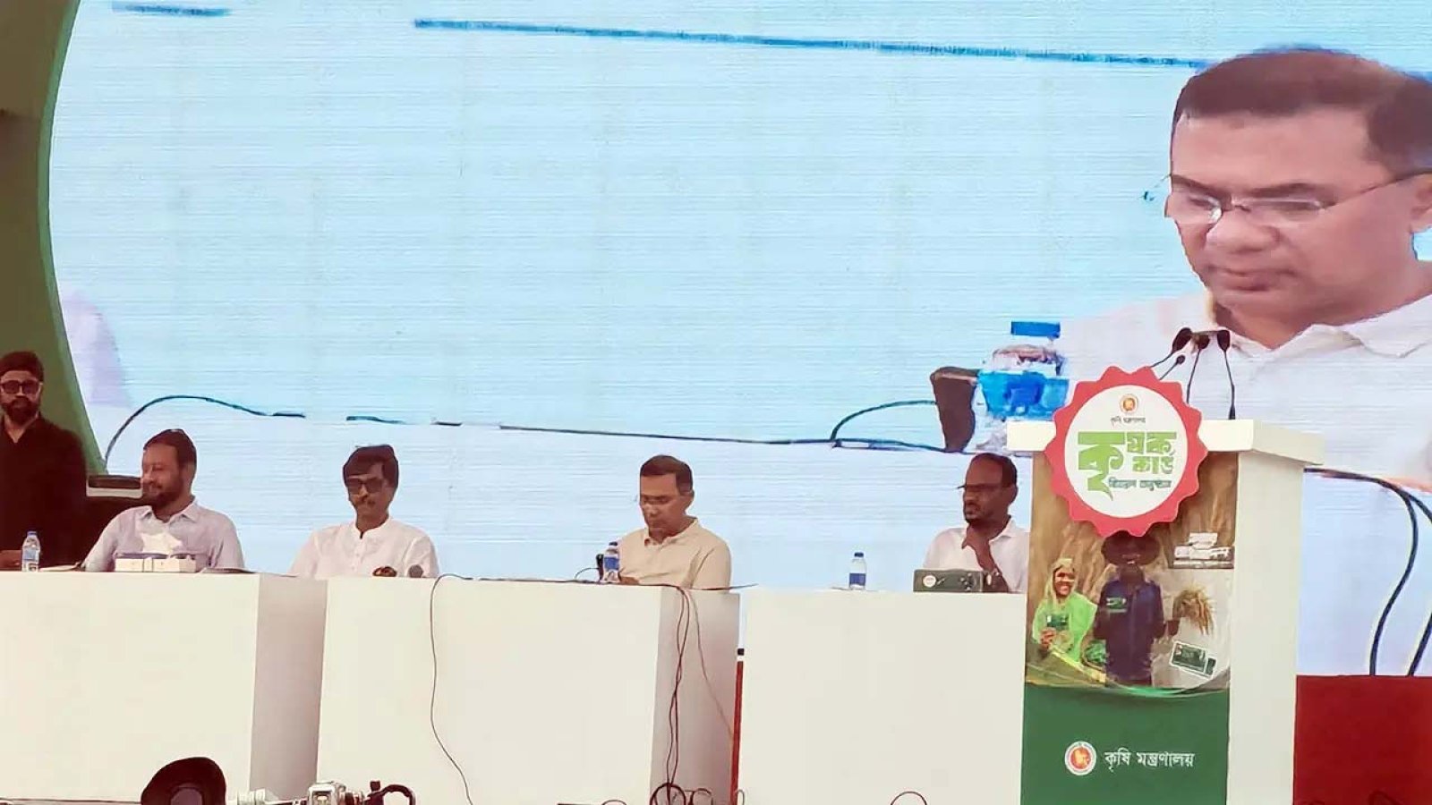 টাঙ্গাইলে পৌঁছেছেন প্রধানমন্ত্রী