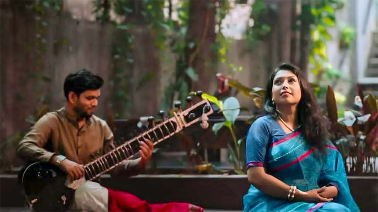 সংগীত দিবসে এলো কাজী নজরুলের বর্ষার গান