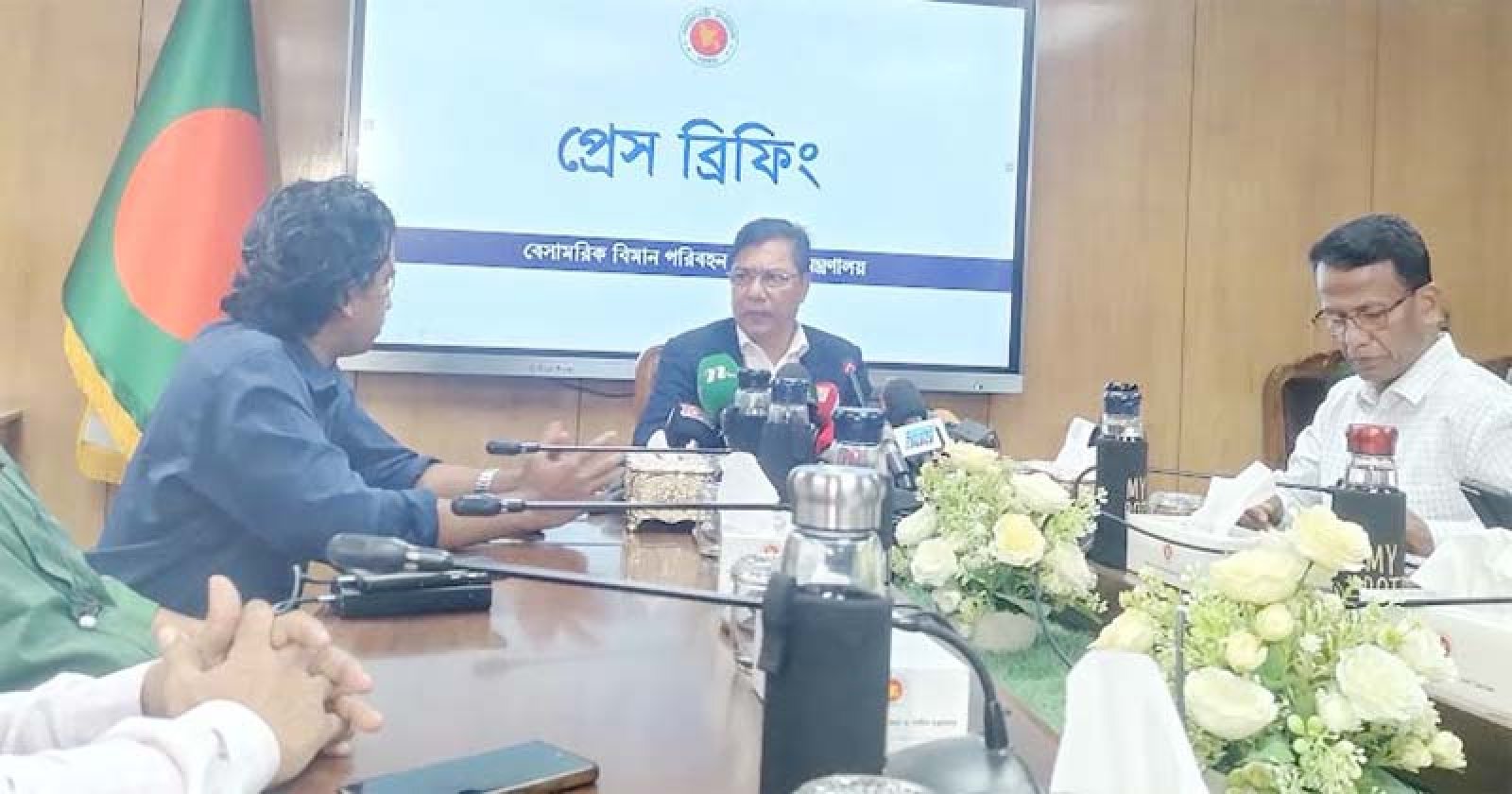 বোয়িংয়ের পর এয়ারবাসের ১০টি বিমান কিনবে সরকার