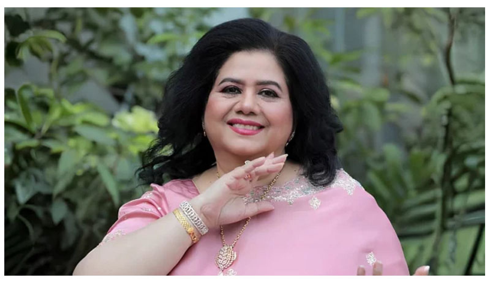 মৃত্যুর গুজবে ক্ষুব্ধ রুনা লায়লা, বললেন  ‘আমি সম্পূর্ণ সুস্থ ও ভালো আছি’
