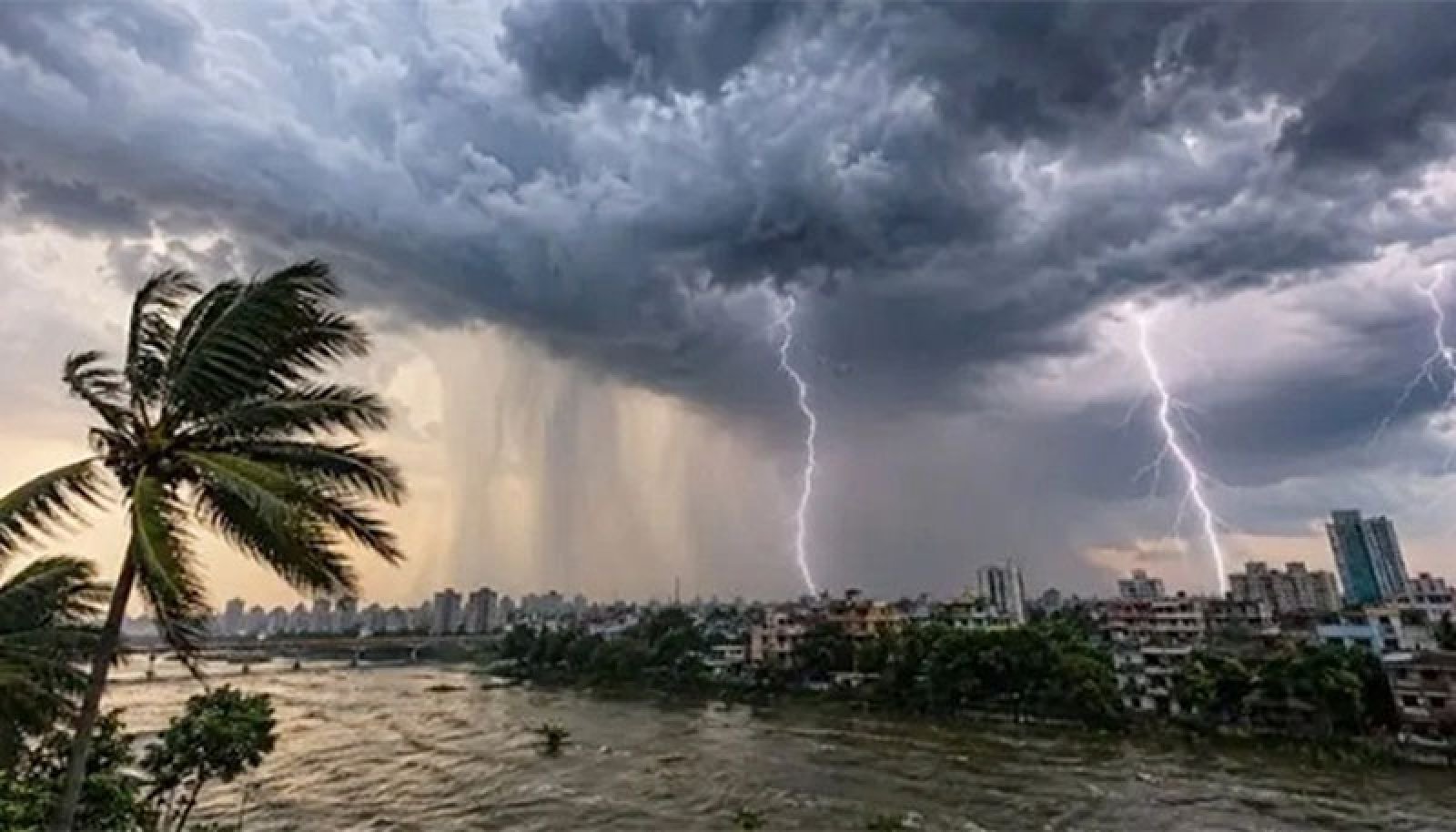 ঢাকাসহ ১২ জেলায় রাতের মধ্যেই ভয়াবহ কালবৈশাখি ঝড়