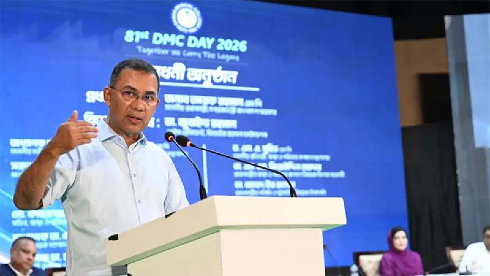 আজকের ইন্টার্নদের হাত ধরেই চিকিৎসায় বিদেশমুখিতা বন্ধ হবে:  প্রধানমন্ত্রী