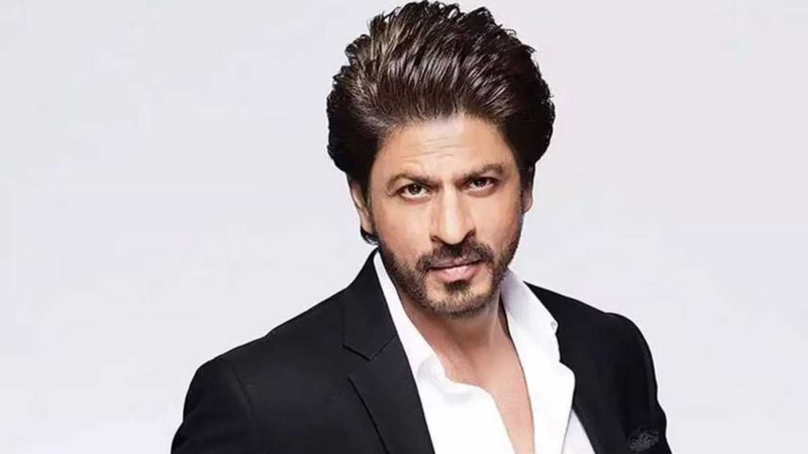 মাঝরাতে কবর খুঁড়তে হয়েছিল কেন শাহরুখানকে