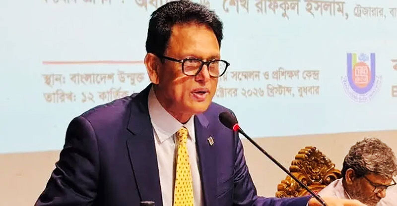 গাইড বইওয়ালারা সাবধান, এবার নিশ্চিত ধরা খাবেন: শিক্ষামন্ত্রী