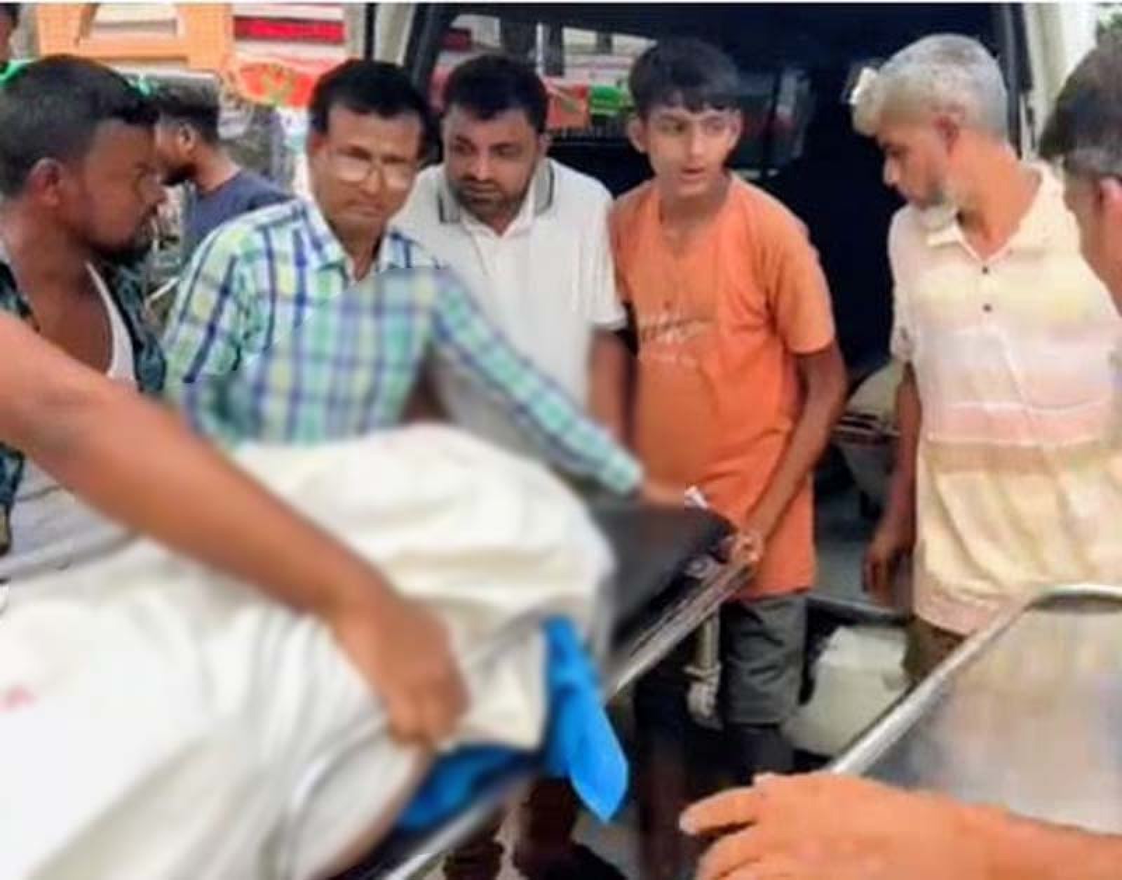 রাজশাহীতে অভিভাবক সমাবেশে বক্তব্য দিতে গিয়ে একজনের মৃত্যু
