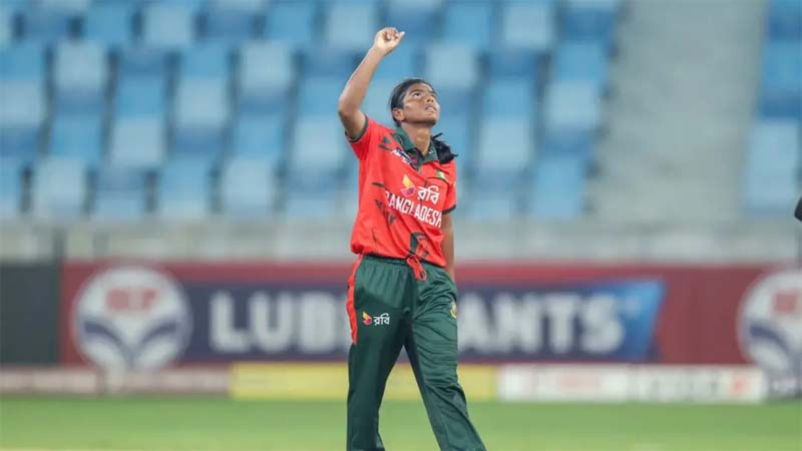 বড় সুখবর পেলেন বাংলাদেশি পেসার