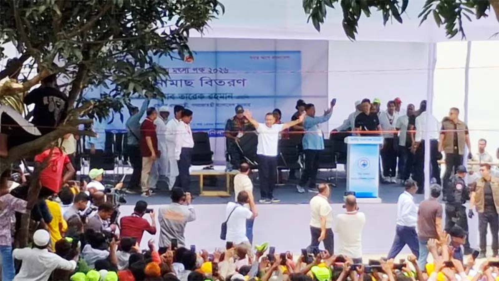 বাংলাদেশকে একটি জনকল্যাণমুখী রাষ্ট্র হিসেবে গড়ে তুলতে হবে : প্রধানমন্ত্রী