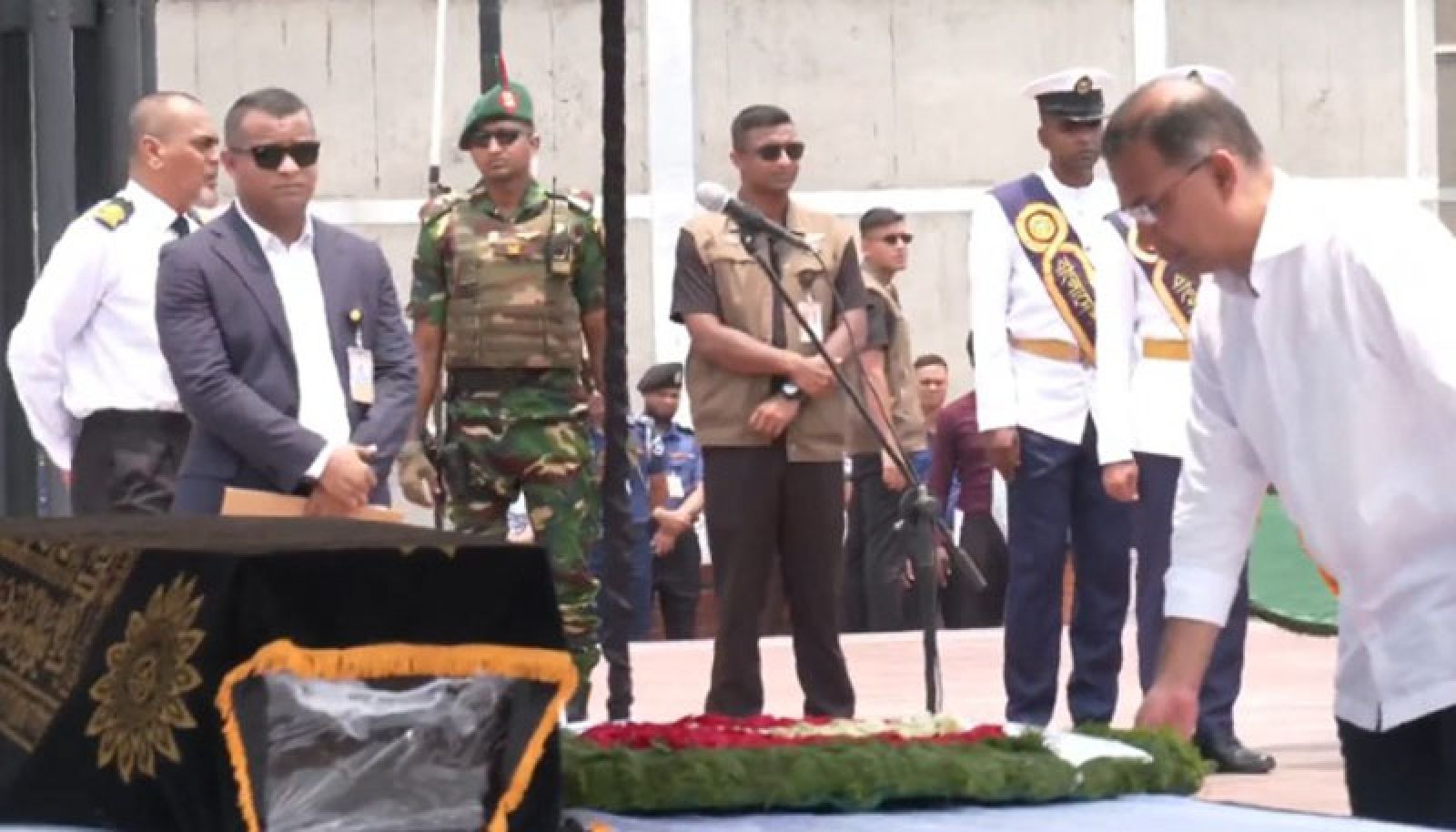 সাবেক প্রতিমন্ত্রী সিনহার জানাজা সম্পন্ন, অংশ নিলেন প্রধানমন্ত্রী