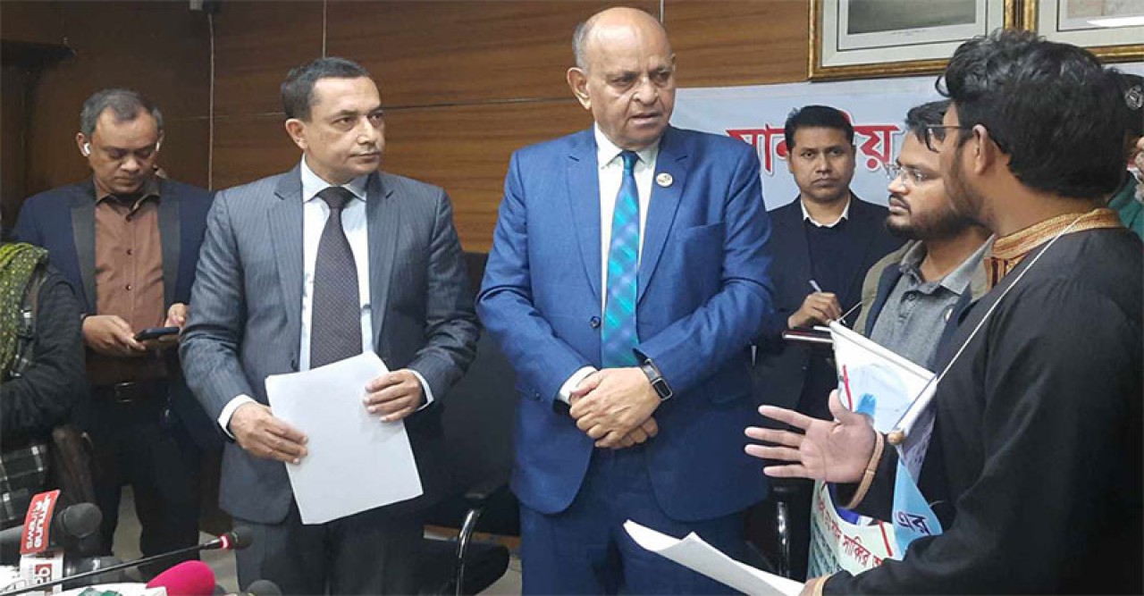 অনিবন্ধিত হাসপাতাল-ক্লিনিক বন্ধের নির্দেশ স্বাস্থ্যমন্ত্রীর