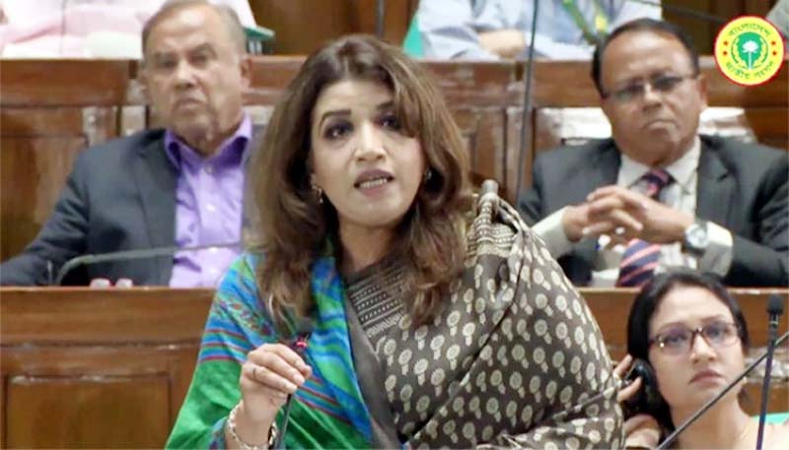 দেশে কোনো জ্বালানি সংকট নেই বলামাত্র উত্তপ্ত সংসদ