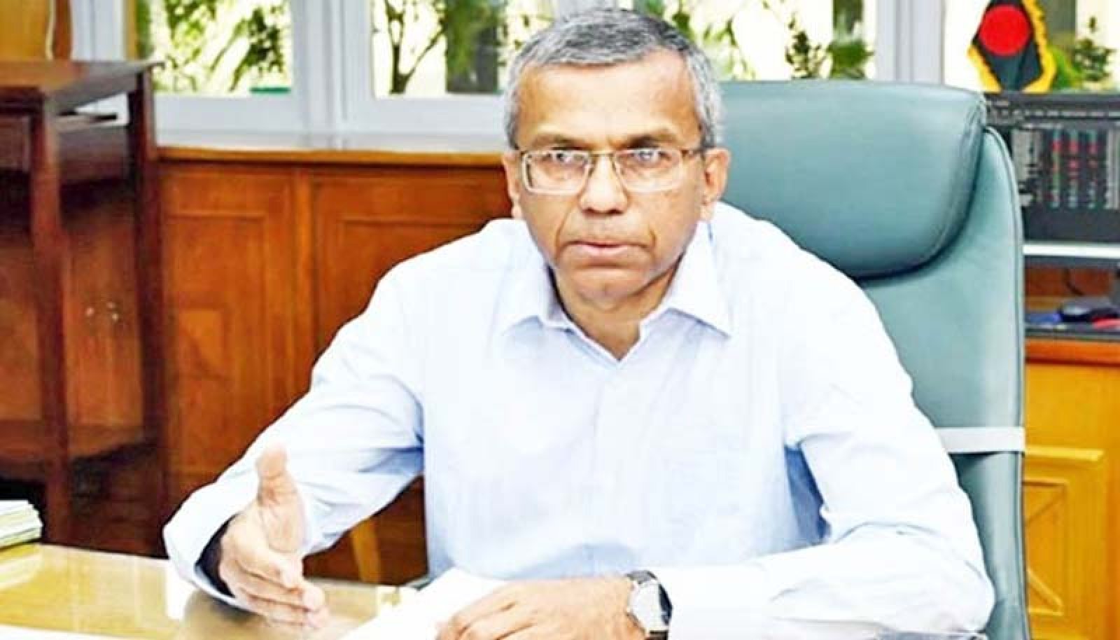 উচ্চ সুদে ঋণ নিয়ে ব্যবসায় সফল হওয়া চ্যালেঞ্জের: গভর্নর