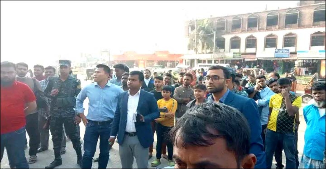 কক্সবাজারে অবৈধ রেন্ট বাইক ও কার সার্ভিস গুলোতে অভিযান
