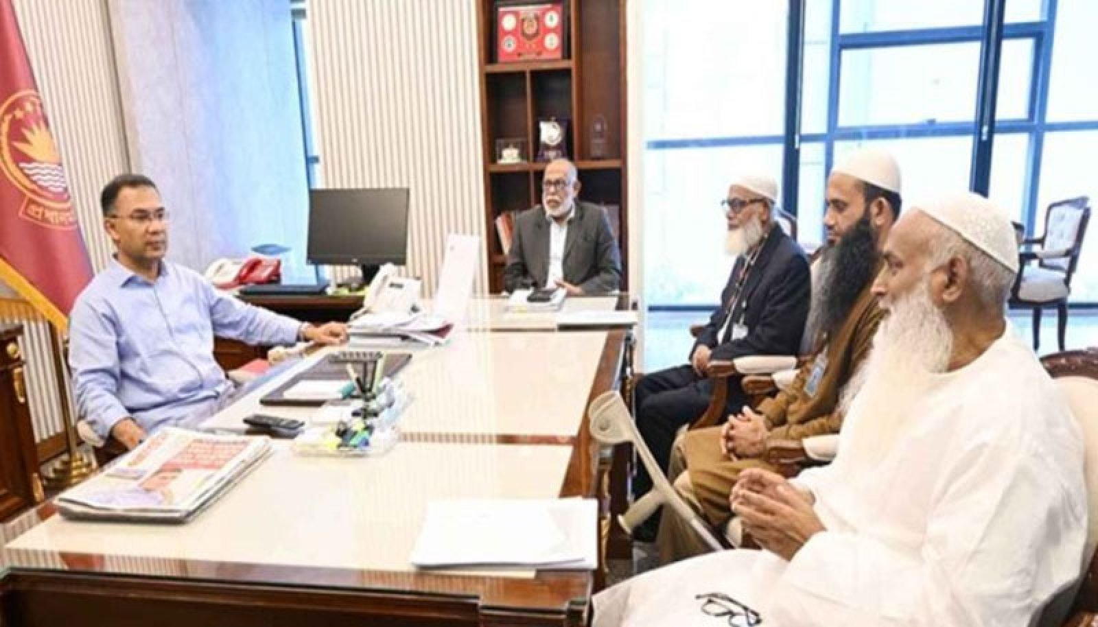 প্রধানমন্ত্রীর সঙ্গে ওয়াকফ প্রশাসকের সাক্ষাৎ