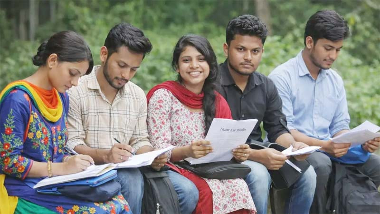 ৭০ জনকে চাকরি দেবে আরএফএল গ্রুপ