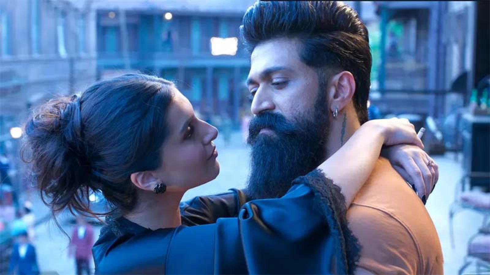 দুই দিনেই ‘টক্সিক’-এর অগ্রিম বুকিং ছাড়াল ২৭ কোটি রুপি