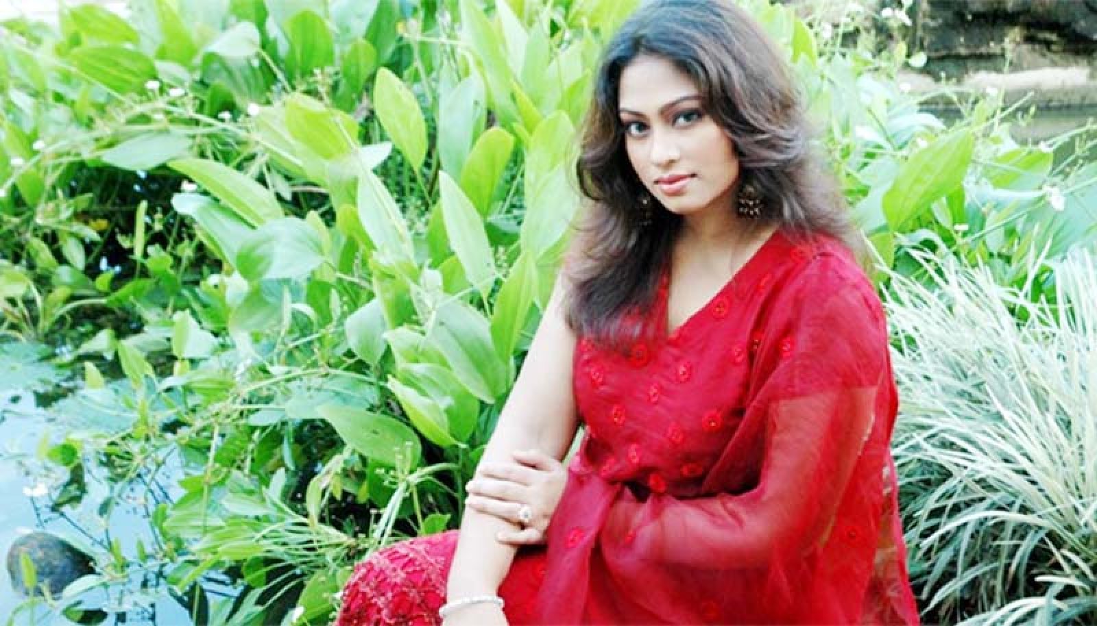 সুন্দরভাবে বাঁচতে চাই॥ আল্লাহ-খোদার নাম নিতে চাই : পপি