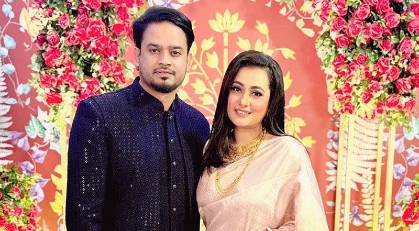 জন্মদিনে পূর্ণিমাকে আবেগঘন শুভেচ্ছা স্বামীর