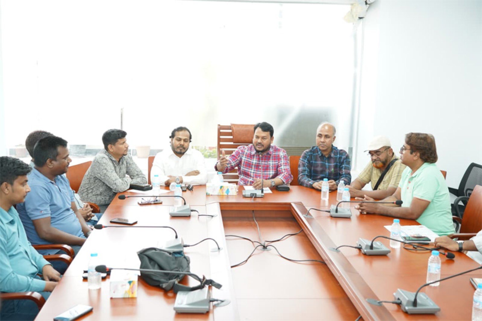 রাজশাহী সাংবাদিক ইউনিয়নের সাথে রাসিক প্রশাসকের মতবিনিময়