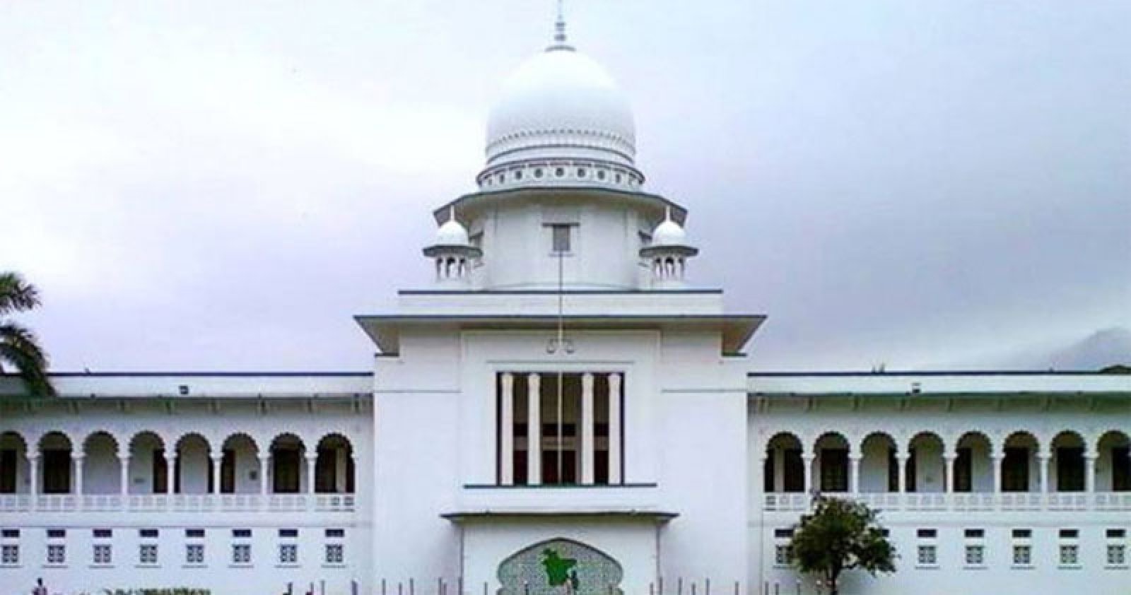 অন্তর্বর্তী সরকারের কর্মকাণ্ডের তদন্ত চেয়ে রিট খারিজ