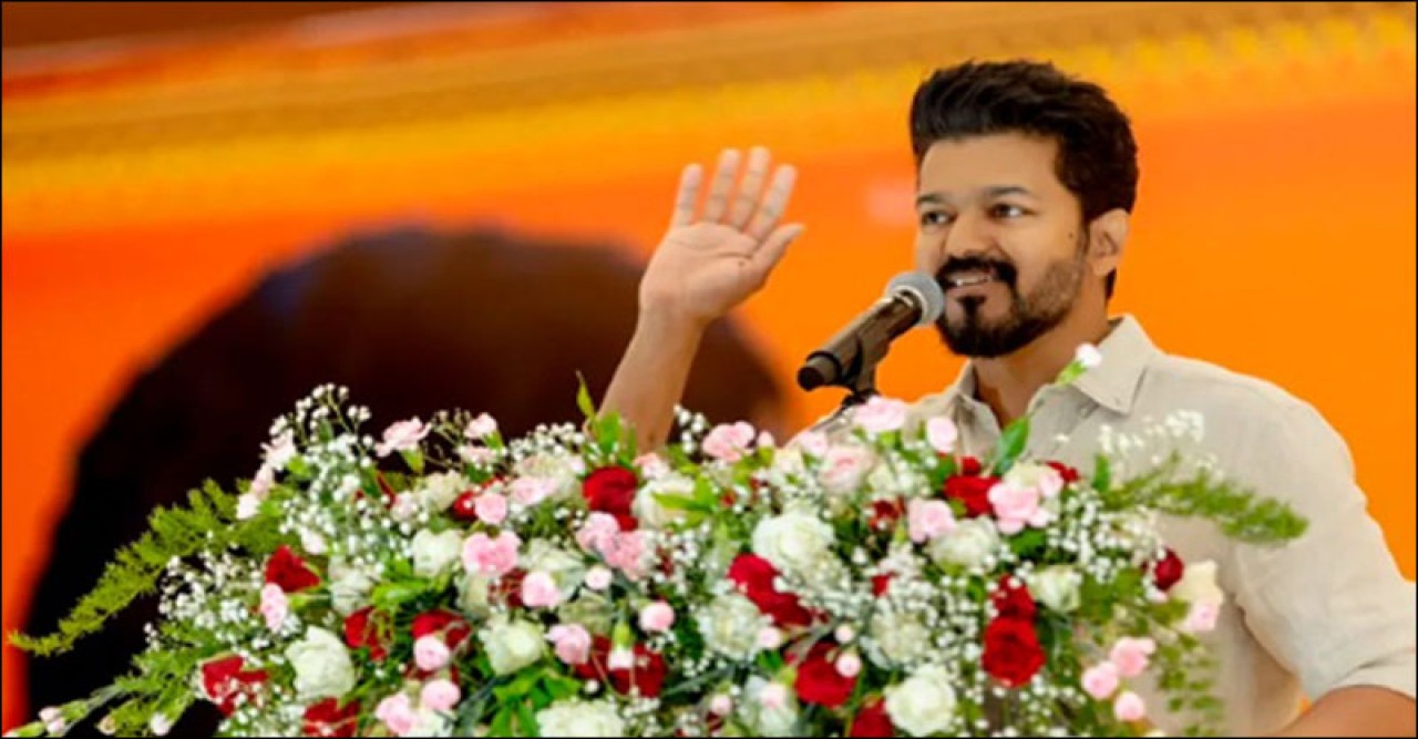 নতুন রাজনীতিতে আসছেন বিজয় থালাপ্যাথি