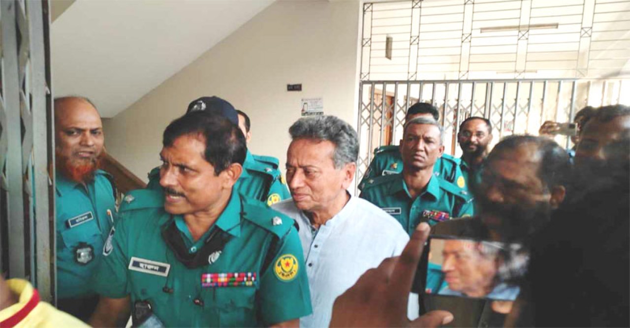 দুই মামলায় বিএনপির কমিটির সদস্য আমীর খসরুর জামিন শুনানি আজ