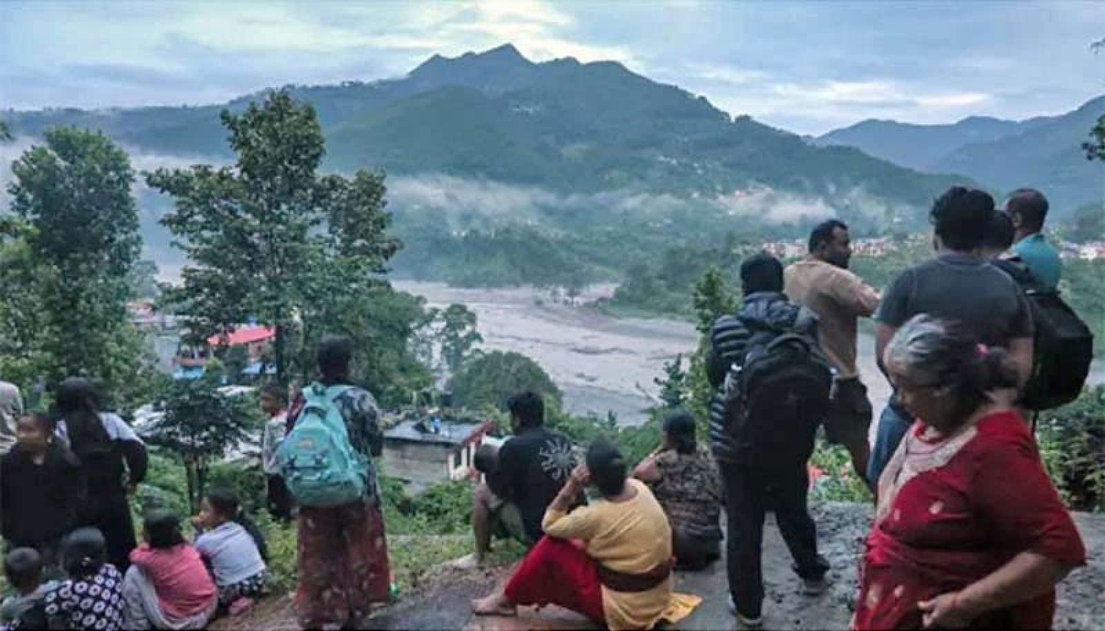 জীবিত উদ্ধারের সম্ভাবনা শূন্যের কোঠায়, নিহত বেড়ে ৭৮৮