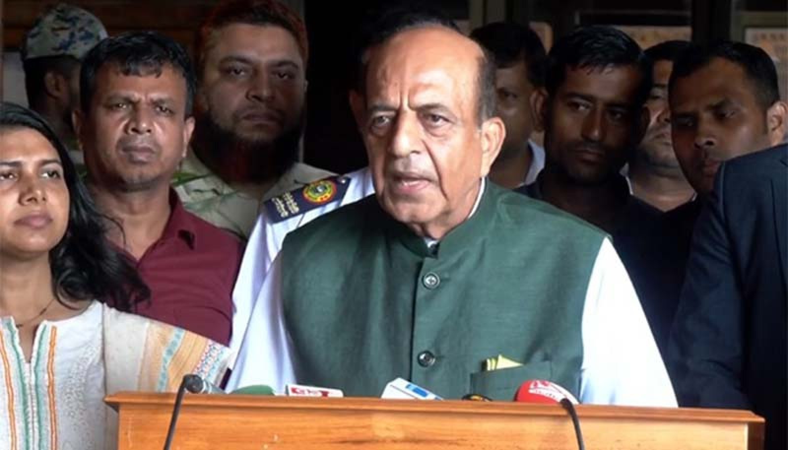 বাংলাদেশের প্রধানমন্ত্রী অত্যন্ত বুদ্ধিমান ও জনবান্ধব ব্যক্তি : দীনেশ ত্রিবেদী