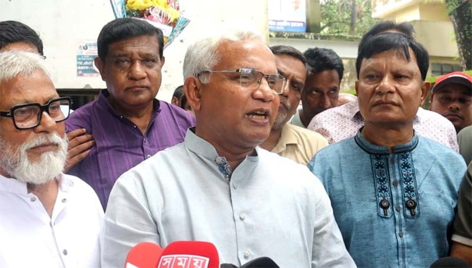 ঘুপচি রাজনীতি নয়, আমরা গণতন্ত্রে বিশ্বাস করি : মাজকল্যাণ মন্ত্রী ডা. জাহিদ হোসেন