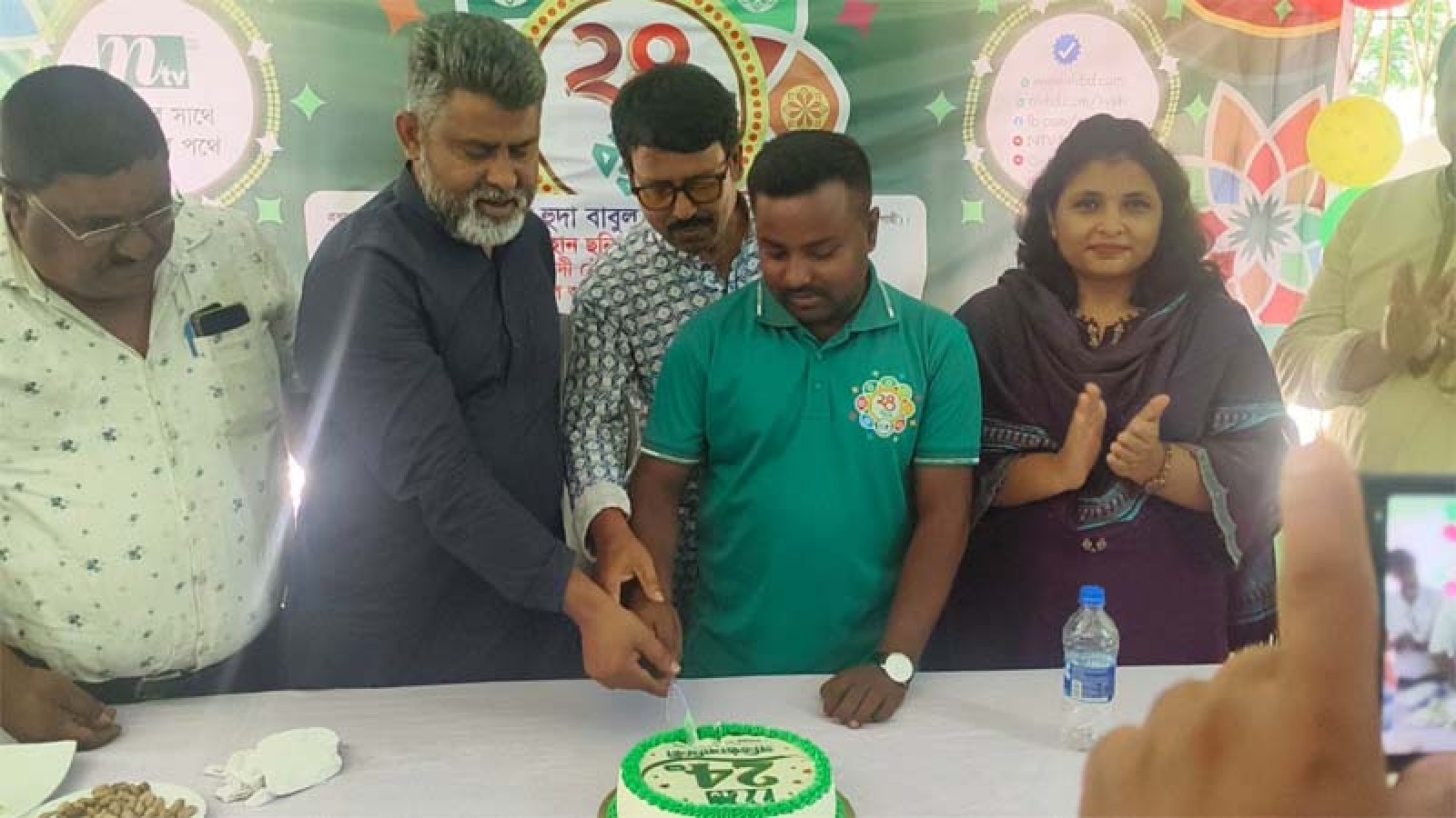 উৎসবের আবহে বদলগাছীতে এনটিভির ২৪তম প্রতিষ্ঠাবার্ষিকী উদযাপন