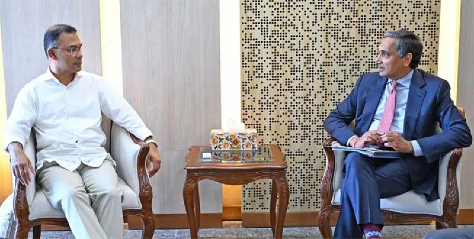 তারেক রহমানের সঙ্গে আইএমএফ এশিয়া ও প্যাসিফিক বিভাগের পরিচালকের সাক্ষাৎ