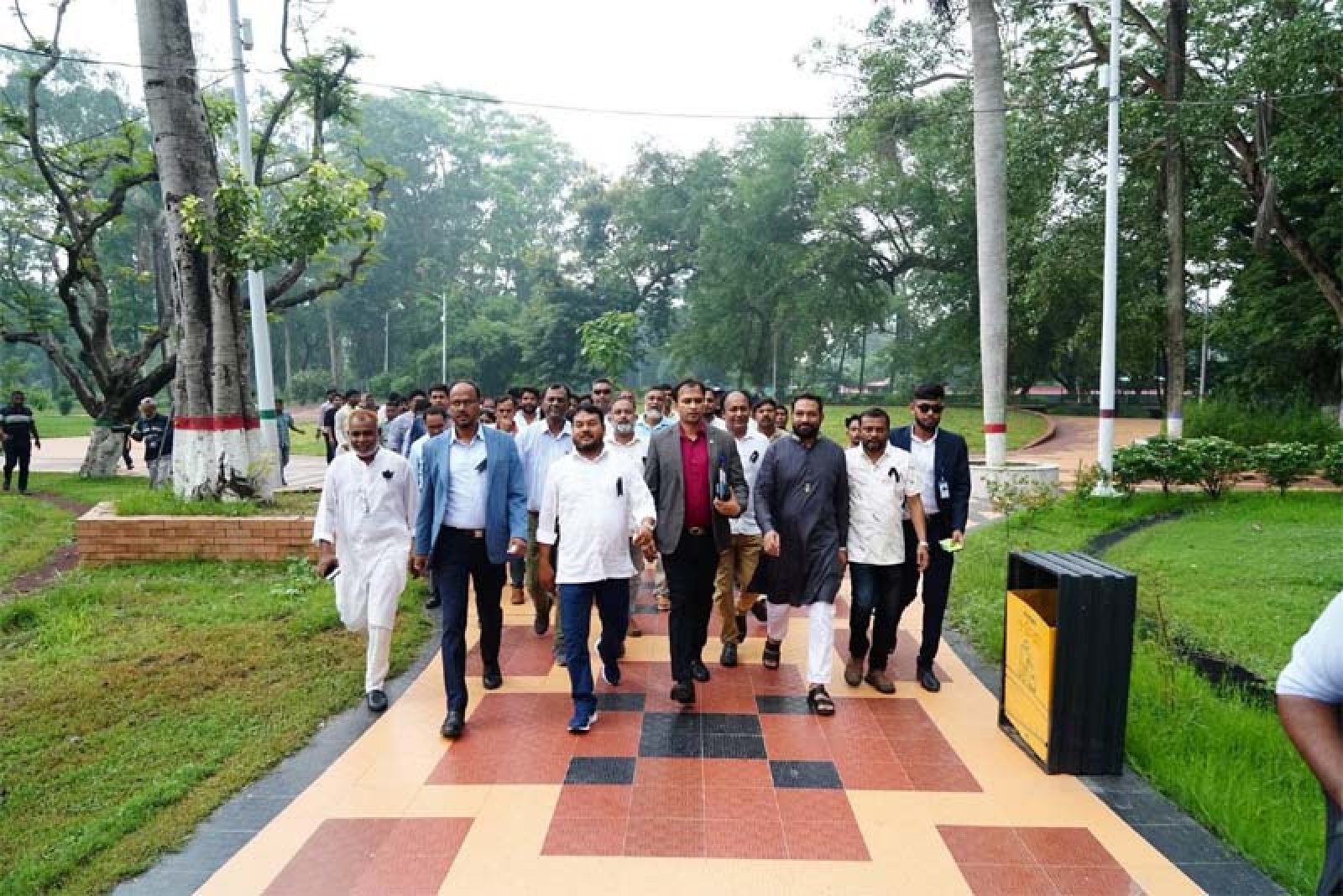 রাজশাহীর সেই রেসকোর্স ময়দান থেকে রাজশাহী সাফারি পার্ক
