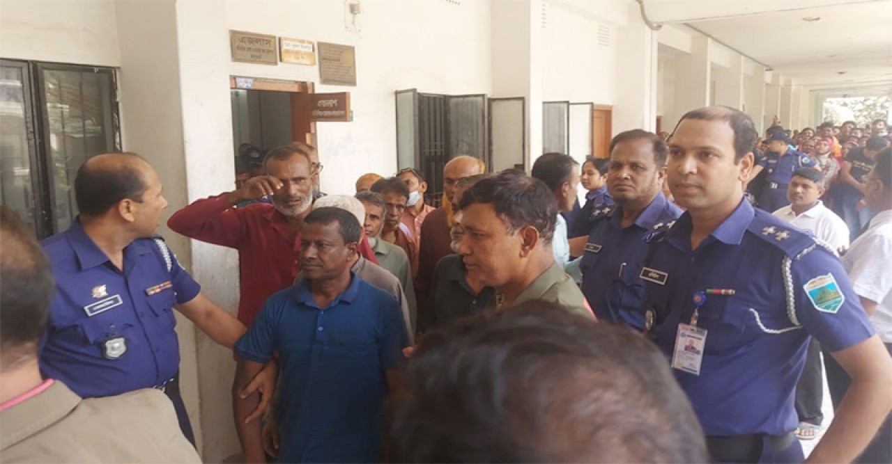 হত্যা মামলায়, ১৯ জনের যাবজ্জীবন কারাদণ্ড