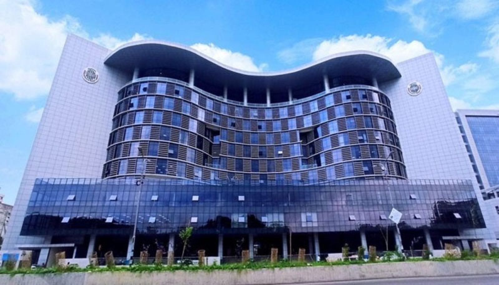 ঘন ঘন লোডশেডিং: আজ বিটিআরসি কার্যালয়ে জরুরি বৈঠক