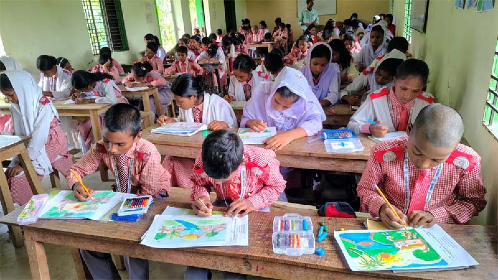 নানা কর্মসূচির মধ্য দিয়ে আন্তর্জাতিক আদিবাসী দিবস পালন করলো বাবুডাইং আলোর পাঠশালা