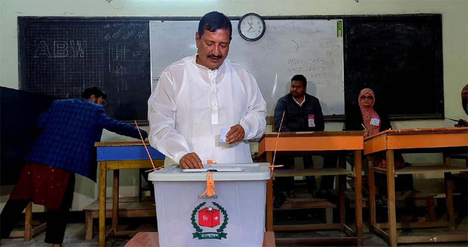 রাজশাহী ২ আসনে বিজয়ের ব্যাপারে শতভাগ আশাবাদী ,ভোটদিয়ে বিএনপি প্রার্থী মিনু