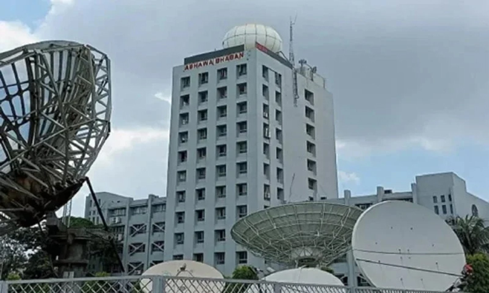 সারা দেশে শুষ্ক আবহাওয়া, রাতে তাপমাত্রা কমার আভাস